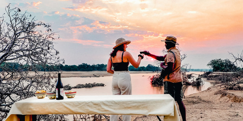  Green Safaris - Shawa Luangwa Camp